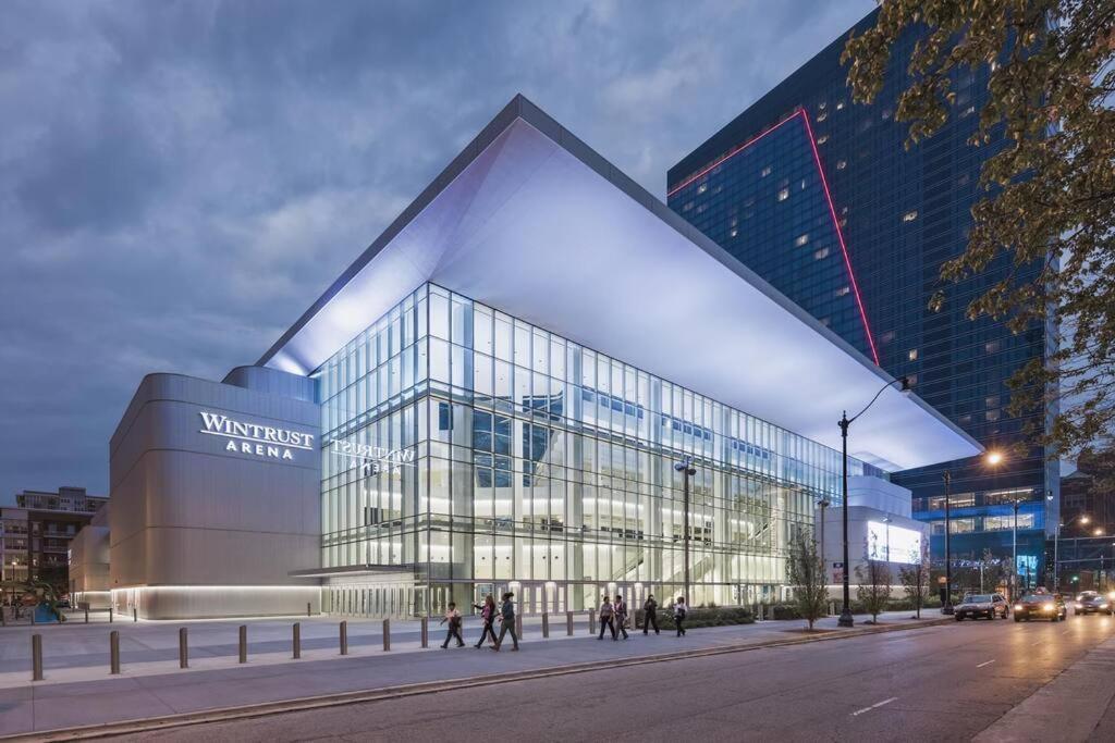 Spacious 2Br Vacation Rental With City View, Optional Parking And Gym Near Mccormick Place & Downtown Chicago Attractions 외부 사진